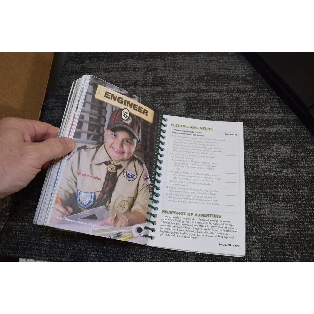 Official Cub Scout Webelos Spiral Bound Handbook 2021 - VERY GOOD Boy BSA
